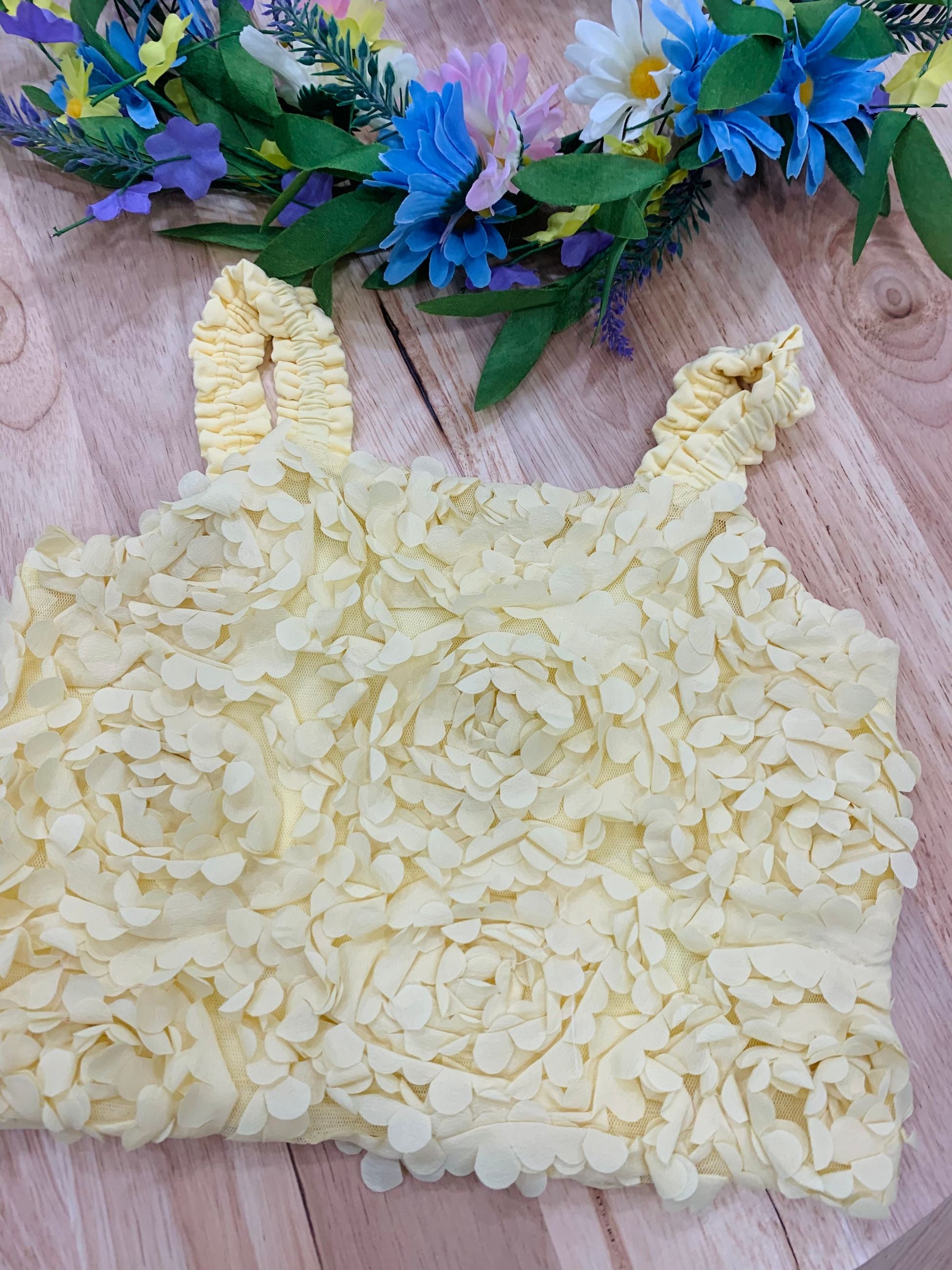 PAETON 3D ROSES STRAPPY TOP - TOP - Angel's face