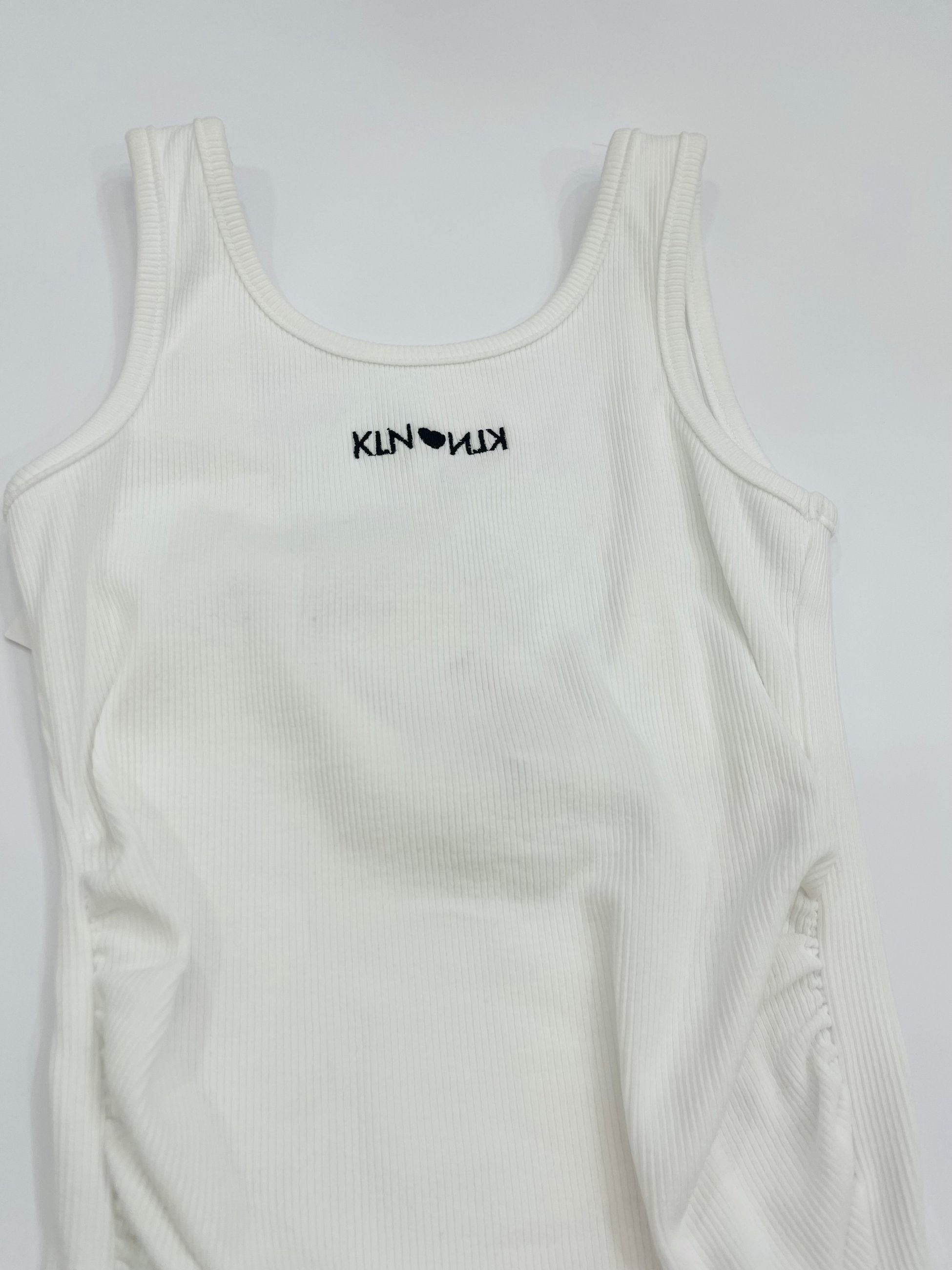 801/002 -  - koralline